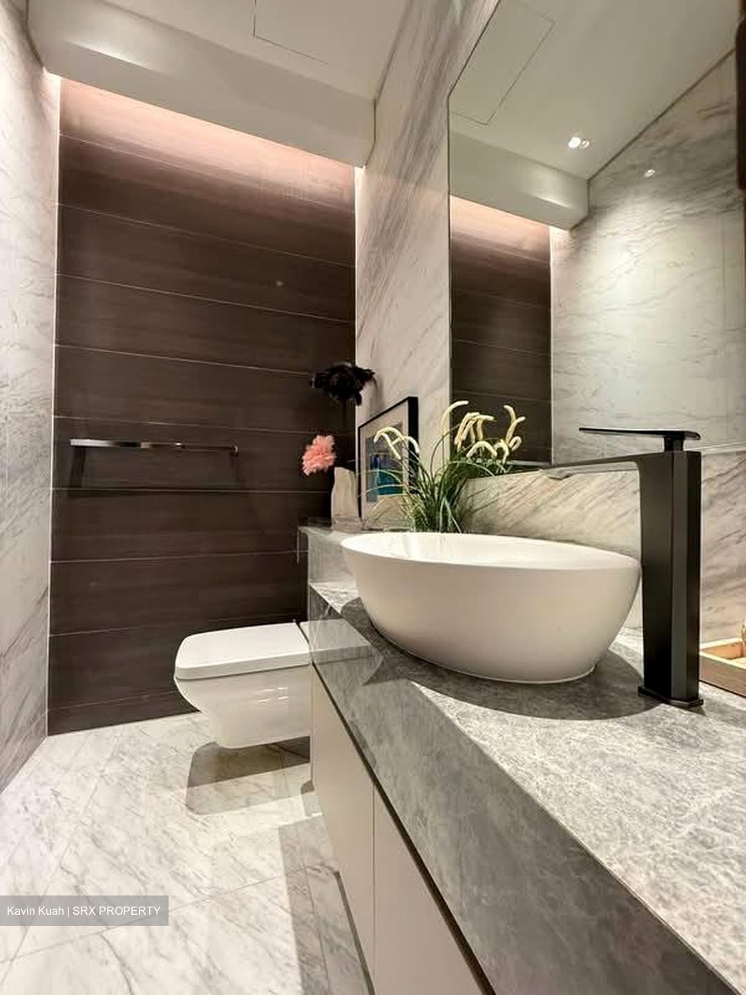 111 Emerald Hill (D9), Apartment #529210631